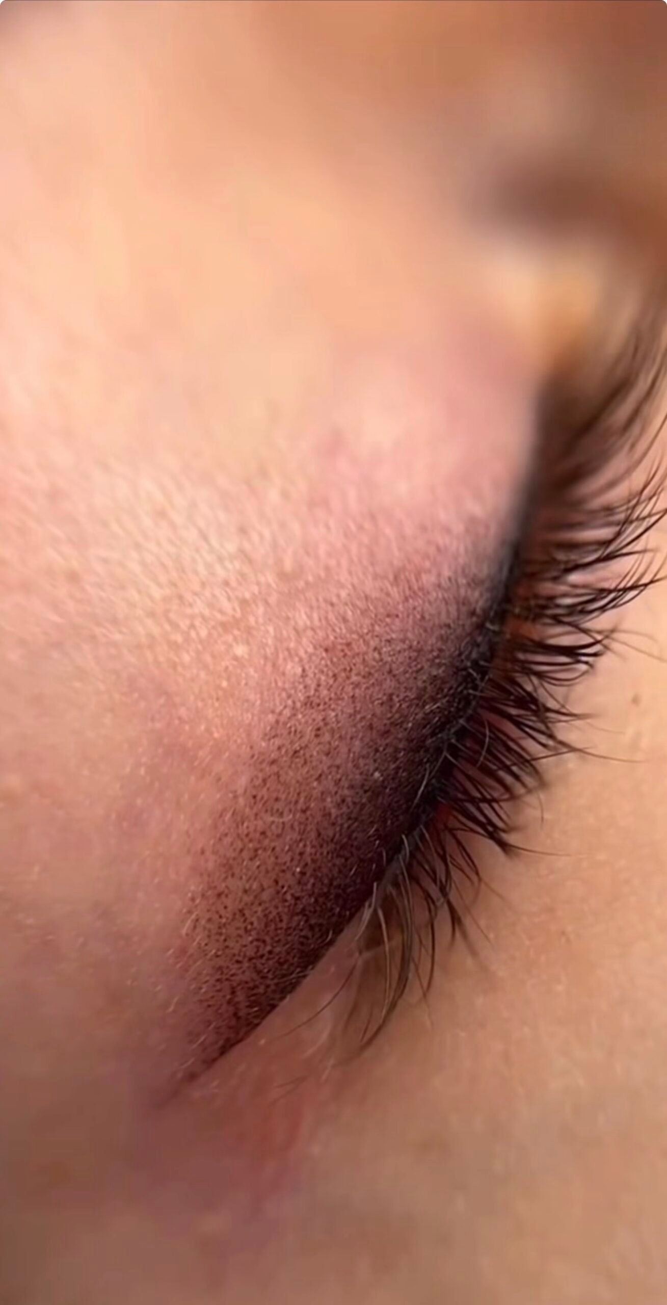MP Eye Liner